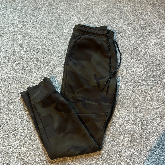 American Eagle Outfitters Other - American Eagle Camo Joggers